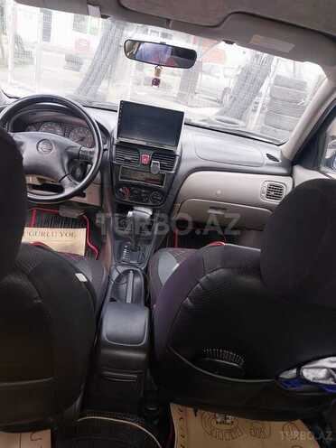 Nissan Sunny 2003, 240,000 km - 1.6 l - Bakı