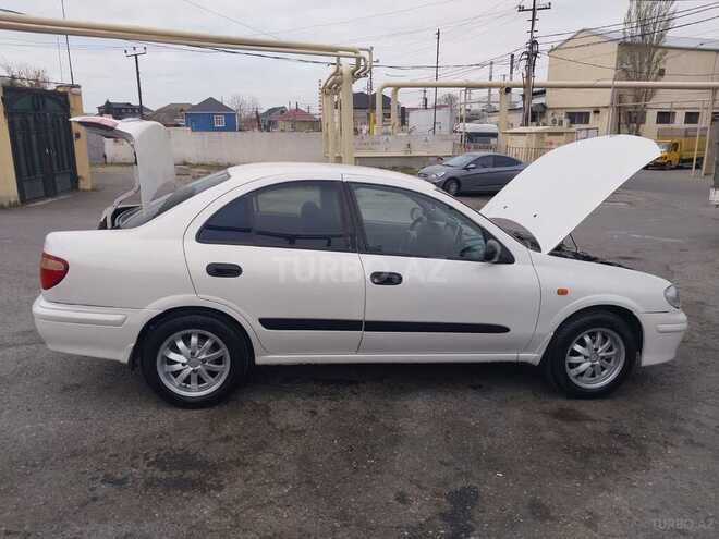 Nissan Sunny 2003, 240,000 km - 1.6 l - Bakı
