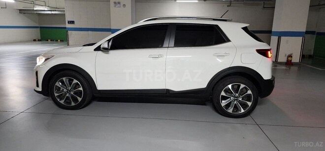 Kia Stonic 2017, 168,000 km - 1.6 l - Şəki