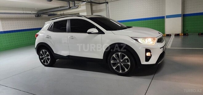 Kia Stonic 2017, 168,000 km - 1.6 l - Şəki