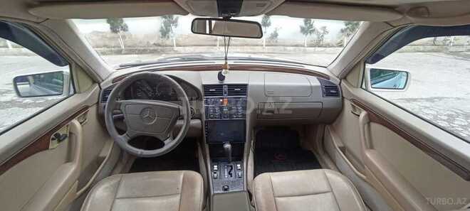 Mercedes C 220 1995, 235,431 km - 2.2 l - Bakı