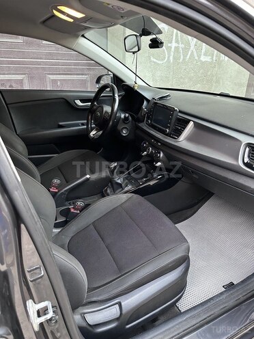 Kia Rio 2017, 137,000 km - 1.0 l - Bakı