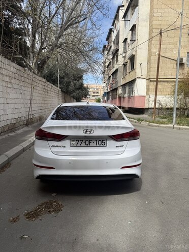 Hyundai Avante 2016, 195,485 km - 1.6 л - Bakı