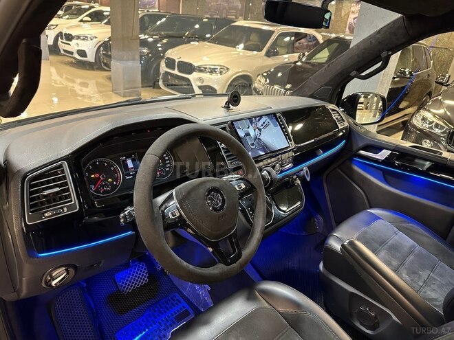 Volkswagen Multivan 2016, 144,329 km - 2.0 l - Bakı