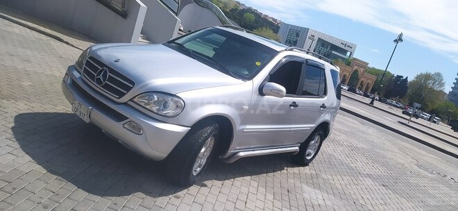 Mercedes ML 320 4MATIC 2000, 301,722 km - 3.2 l - Bakı