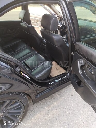 BMW 528 1999, 468,763 km - 2.8 l - Quba