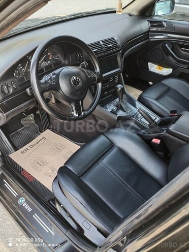 BMW 528 1999, 468,763 km - 2.8 l - Quba