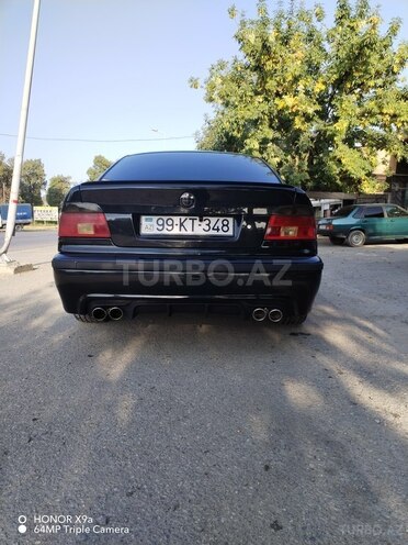 BMW 528 1999, 468,763 km - 2.8 l - Quba