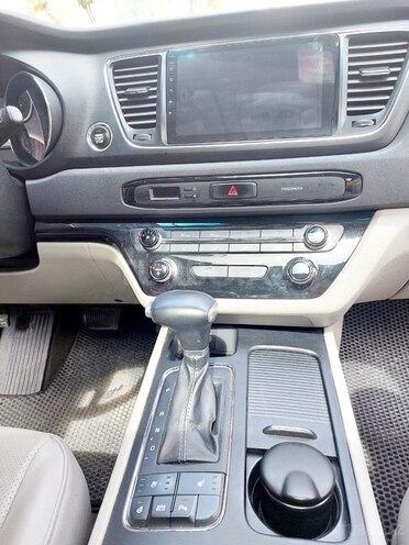 Kia Carnival 2017, 290,000 km - 2.2 l - Bakı