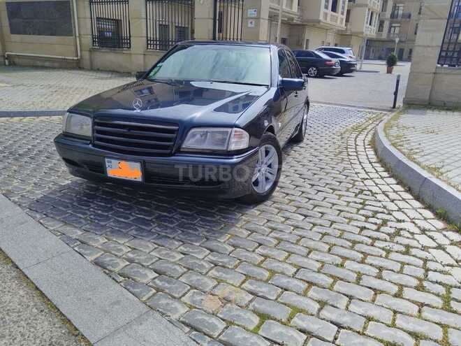 Mercedes C 200 2000, 250,000 km - 2.0 л - Bakı