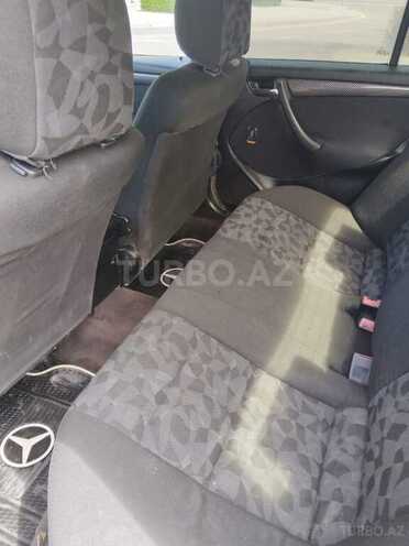 Mercedes C 200 2000, 250,000 km - 2.0 л - Bakı