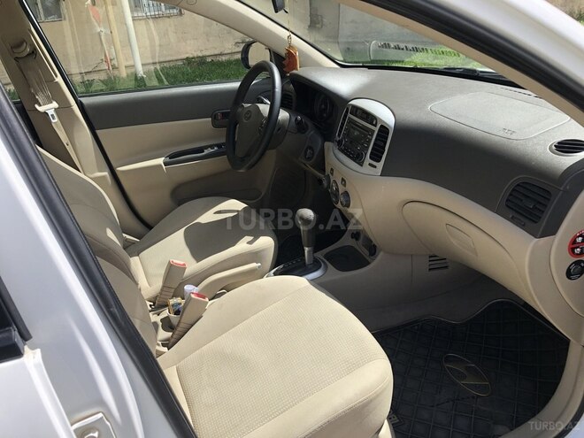 Hyundai Accent 2009, 266,000 km - 1.6 l - Bakı