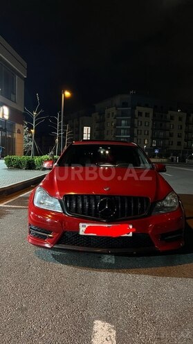 Mercedes C 250 2011, 260,200 km - 1.8 l - Bakı