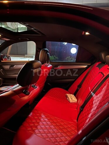 Mercedes C 250 2011, 260,200 km - 1.8 l - Bakı