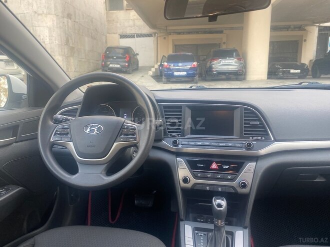 Hyundai Elantra 2018, 115,873 km - 2.0 л - Bakı