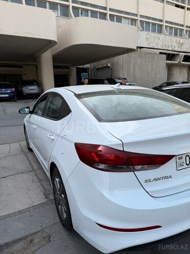 Hyundai Elantra 2018, 115,873 km - 2.0 л - Bakı
