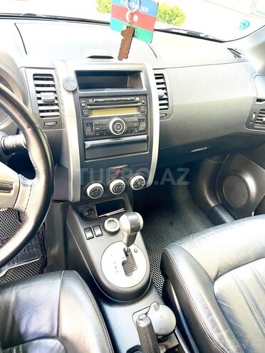 Nissan X-Trail 2013, 233,000 km - 2.5 l - Bakı
