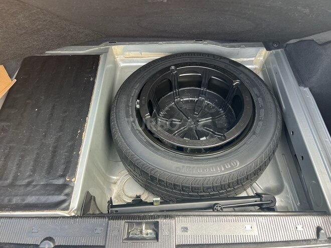Mercedes E 270 2001, 438,533 km - 2.7 л - Bakı