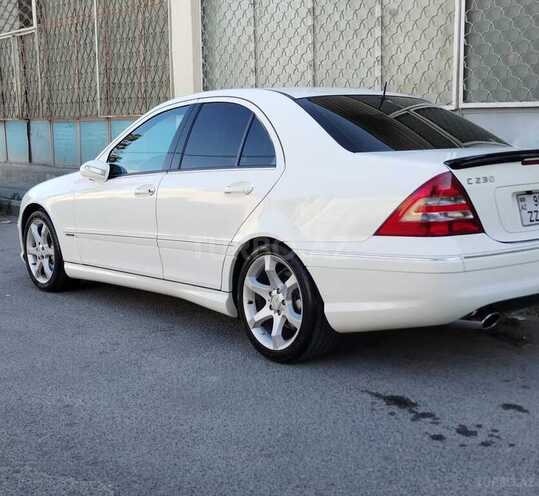 Mercedes C 230 2005, 204,000 km - 2.5 l - Bakı