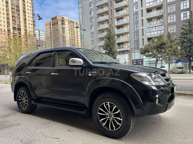Toyota Fortuner 2005, 373,700 km - 2.7 l - Bakı