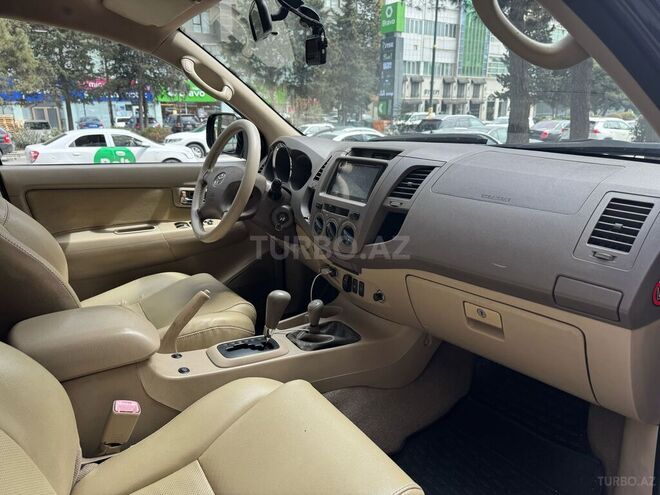 Toyota Fortuner 2005, 373,700 km - 2.7 l - Bakı