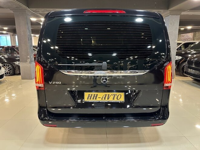Mercedes V 250 2019, 137,450 km - 2.0 л - Bakı