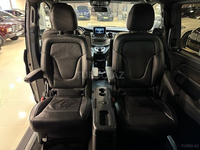 Mercedes V 250 2019, 137,450 km - 2.0 л - Bakı