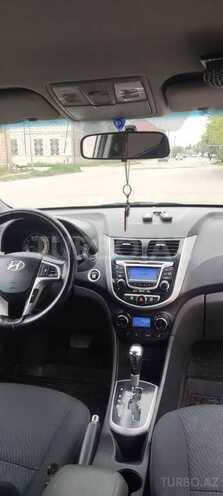 Hyundai Accent 2011, 143,000 km - 1.6 l - Gəncə