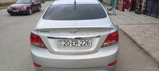 Hyundai Accent 2011, 143,000 km - 1.6 l - Gəncə