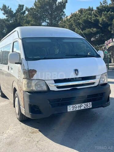 Toyota HiAce 2014, 435,698 km - 3.0 l - Sumqayıt