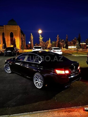 BMW 528 2014, 210,000 km - 2.0 l - Bakı