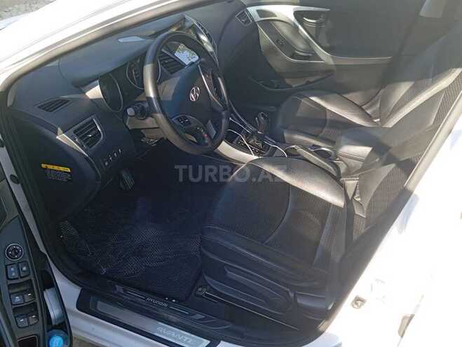 Hyundai Avante 2014, 217,000 km - 1.6 л - Bakı