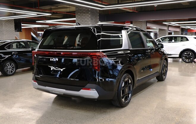 Kia Carnival-8