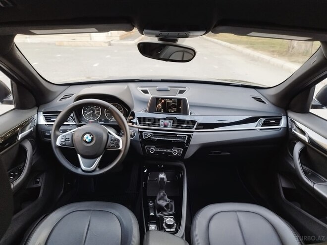 BMW X1 2016, 104,000 km - 2.0 l - Bakı