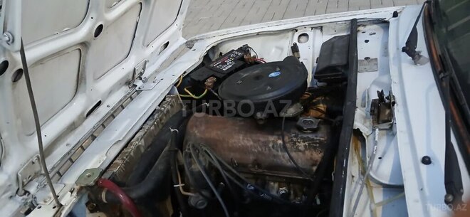 LADA (VAZ) 2107 2001, 98,000 km - 1.6 l - Bakı