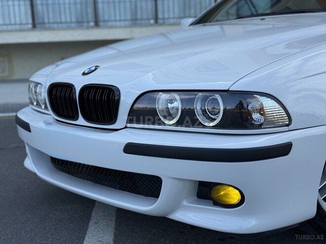 BMW 530 2002, 292,000 km - 3.0 l - Bakı