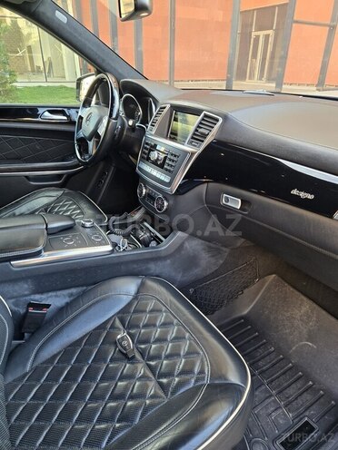 Mercedes GL 500 4MATIC 2014, 162,000 km - 4.7 l - Bakı