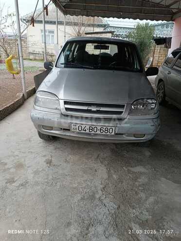 Chevrolet Niva 2005, 240,000 km - 1.7 l - Kürdəmir