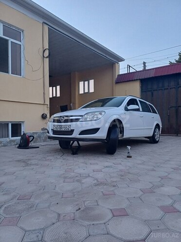 Opel Astra 2008, 330,000 km - 1.7 l - Tovuz