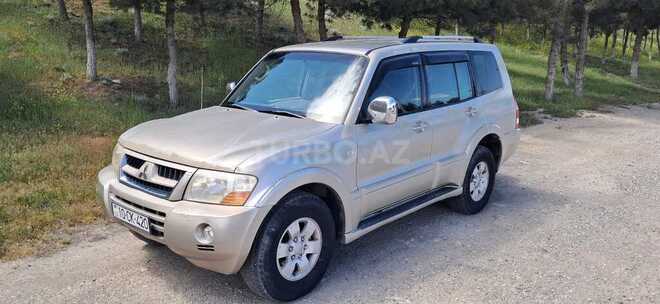 Mitsubishi Pajero 2003, 350,000 km - 3.0 l - Bakı