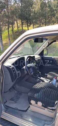 Mitsubishi Pajero 2003, 350,000 km - 3.0 l - Bakı