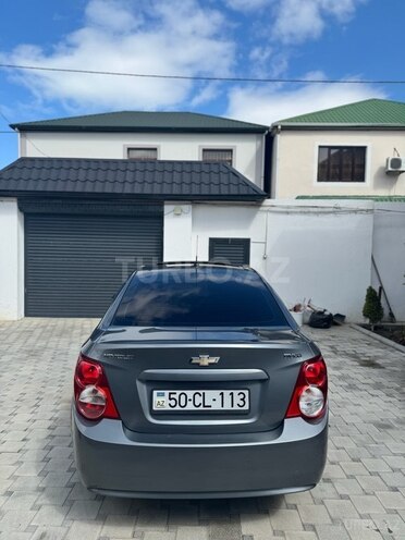 Chevrolet Aveo-6