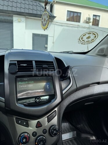Chevrolet Aveo-14