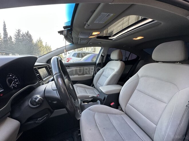 Hyundai Elantra 2018, 153,000 km - 2.0 l - Bakı