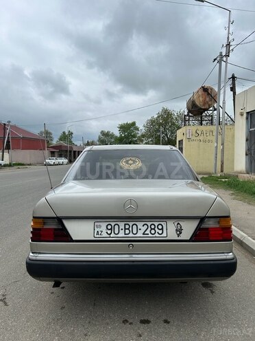 Mercedes E 250 1990, 547,542 km - 2.5 l - Tovuz