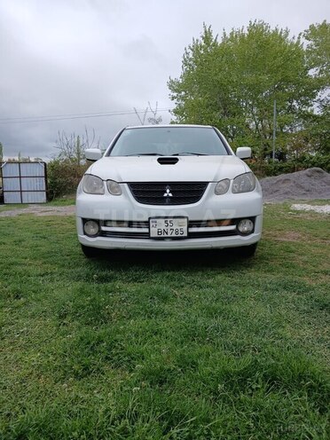 Mitsubishi Airtrek 2002, 430,000 km - 2.0 l - Şəki
