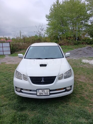 Mitsubishi Airtrek 2002, 430,000 km - 2.0 l - Şəki