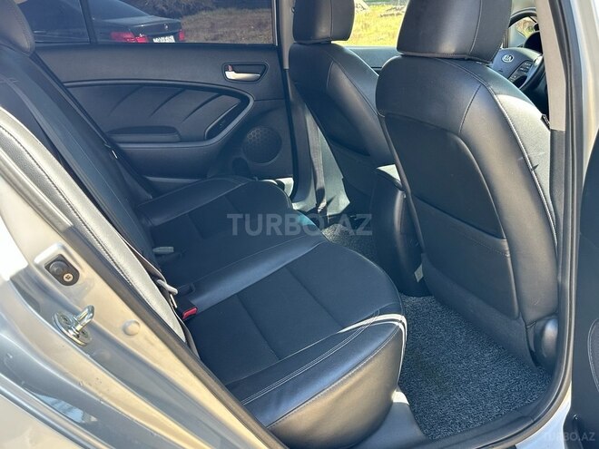 Kia K3 2015, 193,000 km - 1.6 l - Bakı