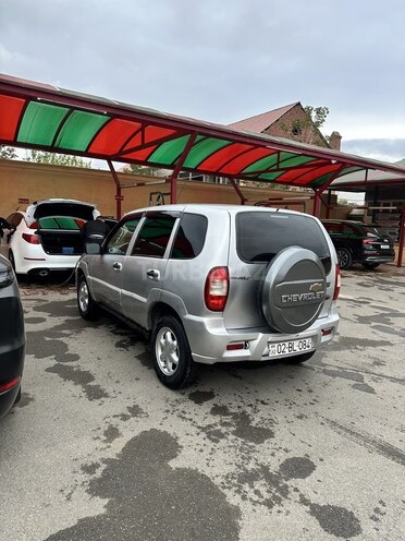 Chevrolet Niva 2005, 210,000 km - 1.7 l - Gəncə