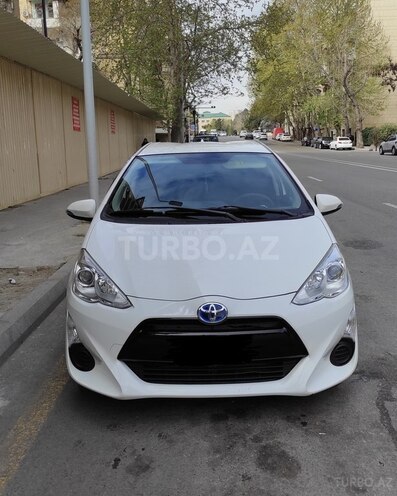 Toyota Aqua 2018, 158,000 km - 1.5 l - Bakı